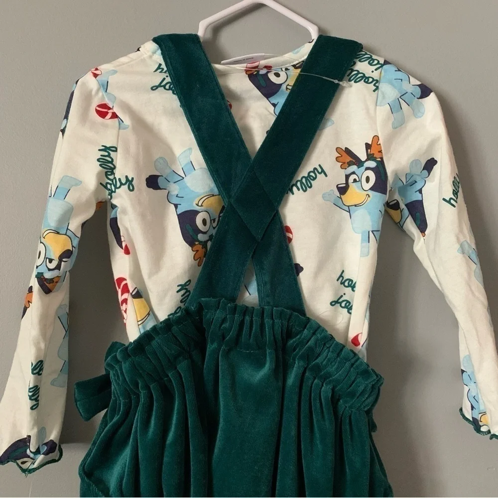 NWT. DISNEY Bluey 2 Piece Top and Skirt Set